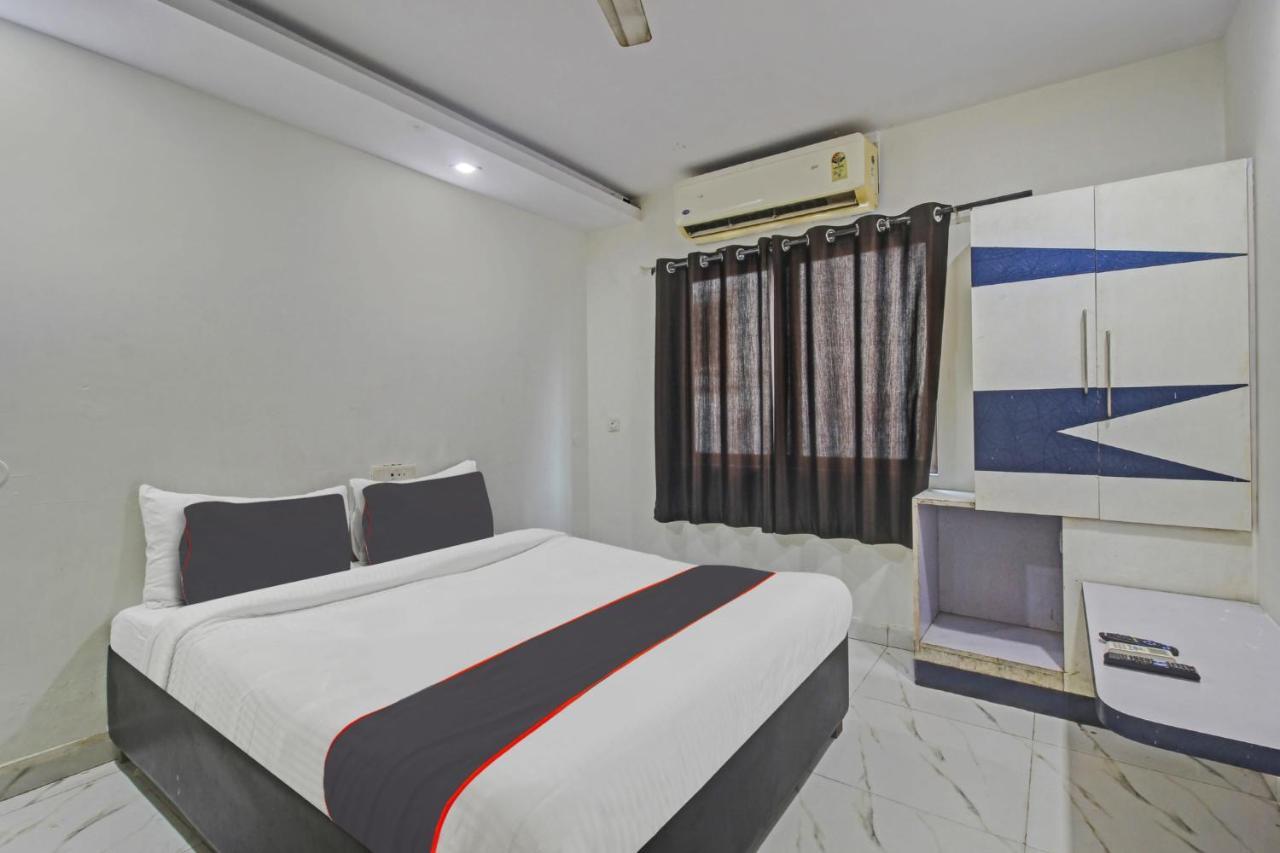 Collection O Sai Krupa Hotel Hyderabad Exterior foto