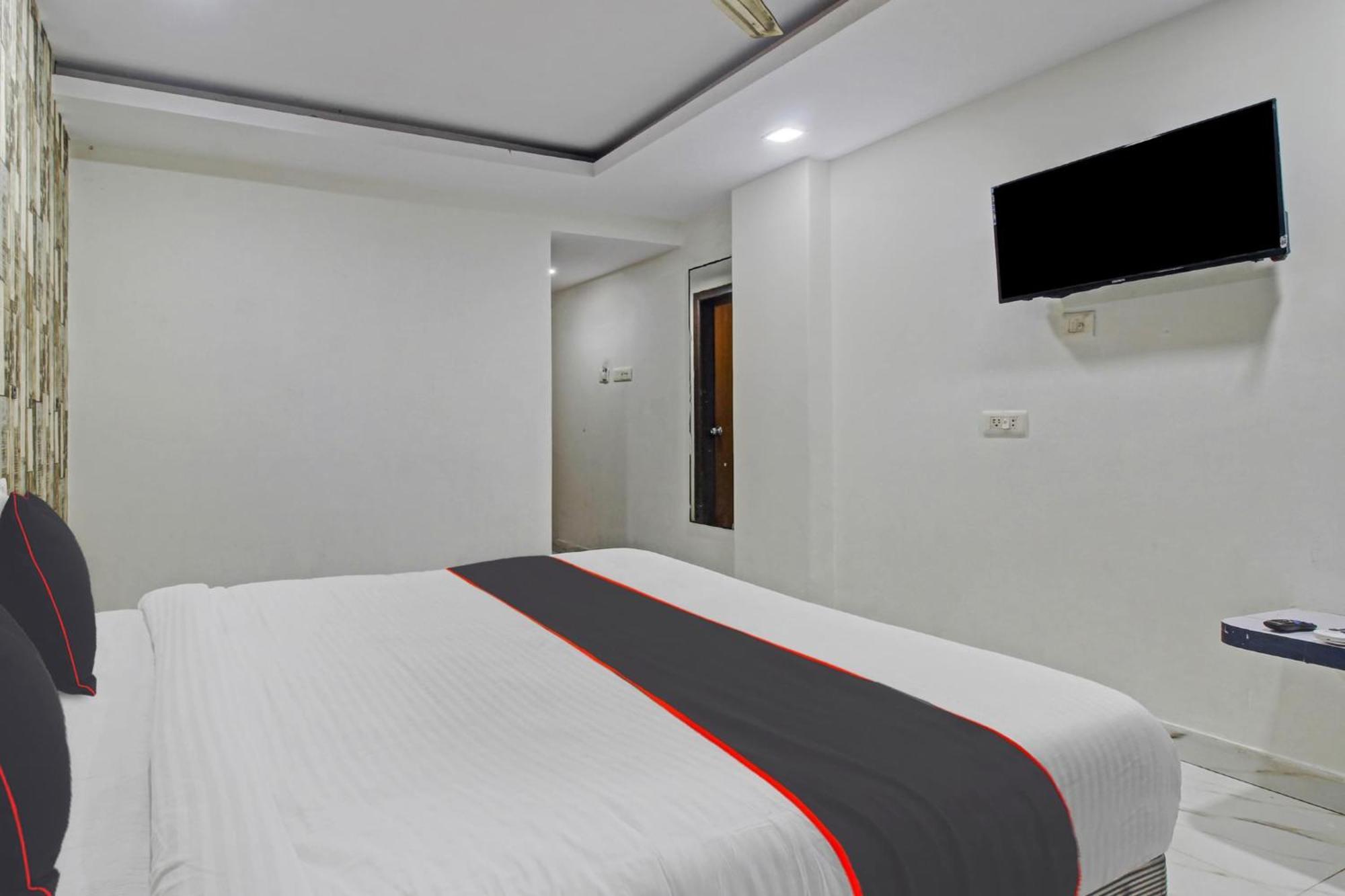 Collection O Sai Krupa Hotel Hyderabad Exterior foto